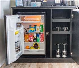 Mini bar là gì? tại sao được các khách sạn ưa chuộng, quy trình kiểm tra minibar